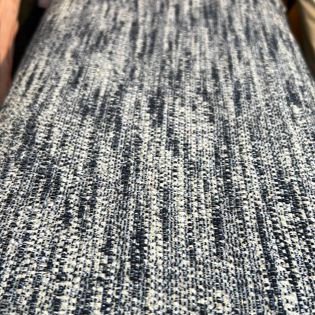 Boucle Stoff blau, leichter Glitzer